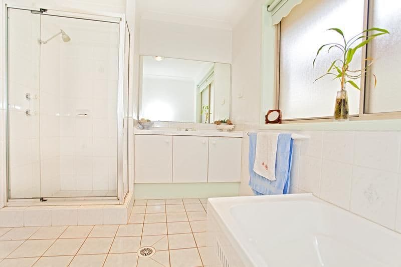 5 Brigantine Street, CHIPPING NORTON NSW 2170, Chipping Norton - Thumbnail 8