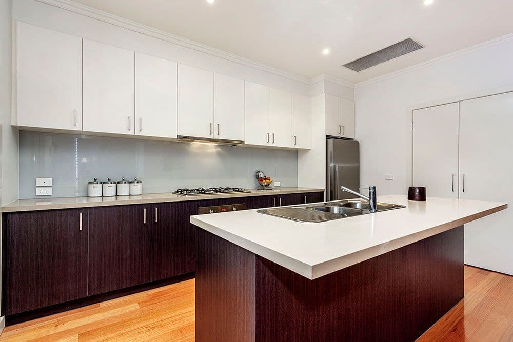 9 Cherry Tree Court, DONCASTER EAST VIC 3109, Doncaster East - Thumbnail 3