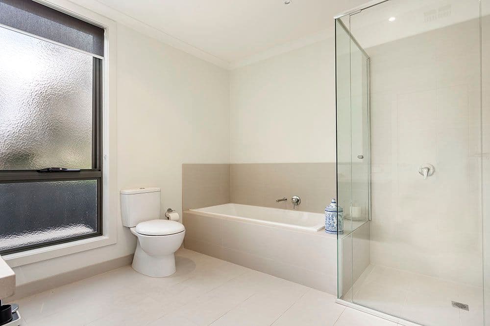 9 Cherry Tree Court, DONCASTER EAST VIC 3109, Doncaster East - Thumbnail 7