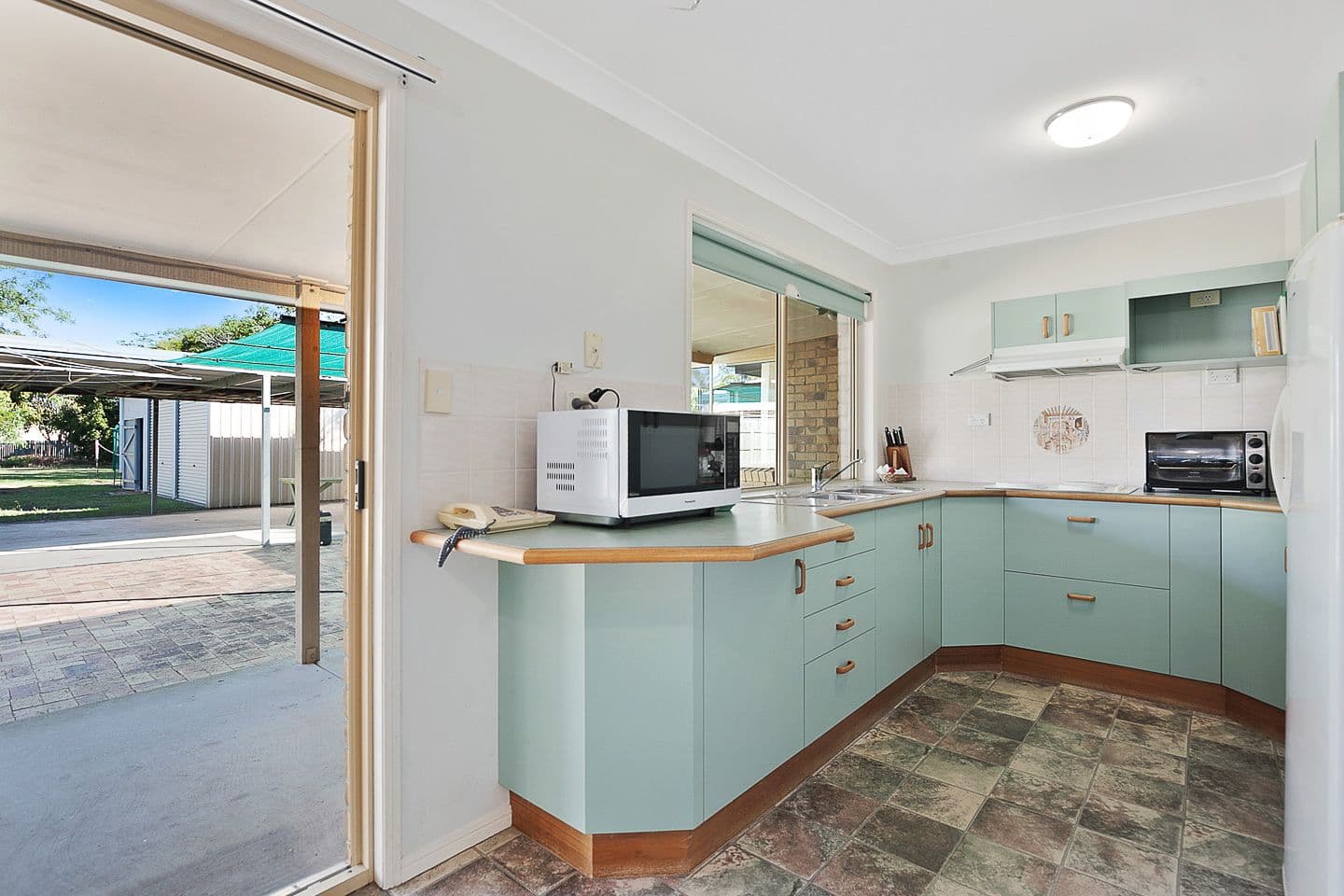 46 Corser Street, Point Vernon QLD 4655, Point Vernon - Thumbnail 6