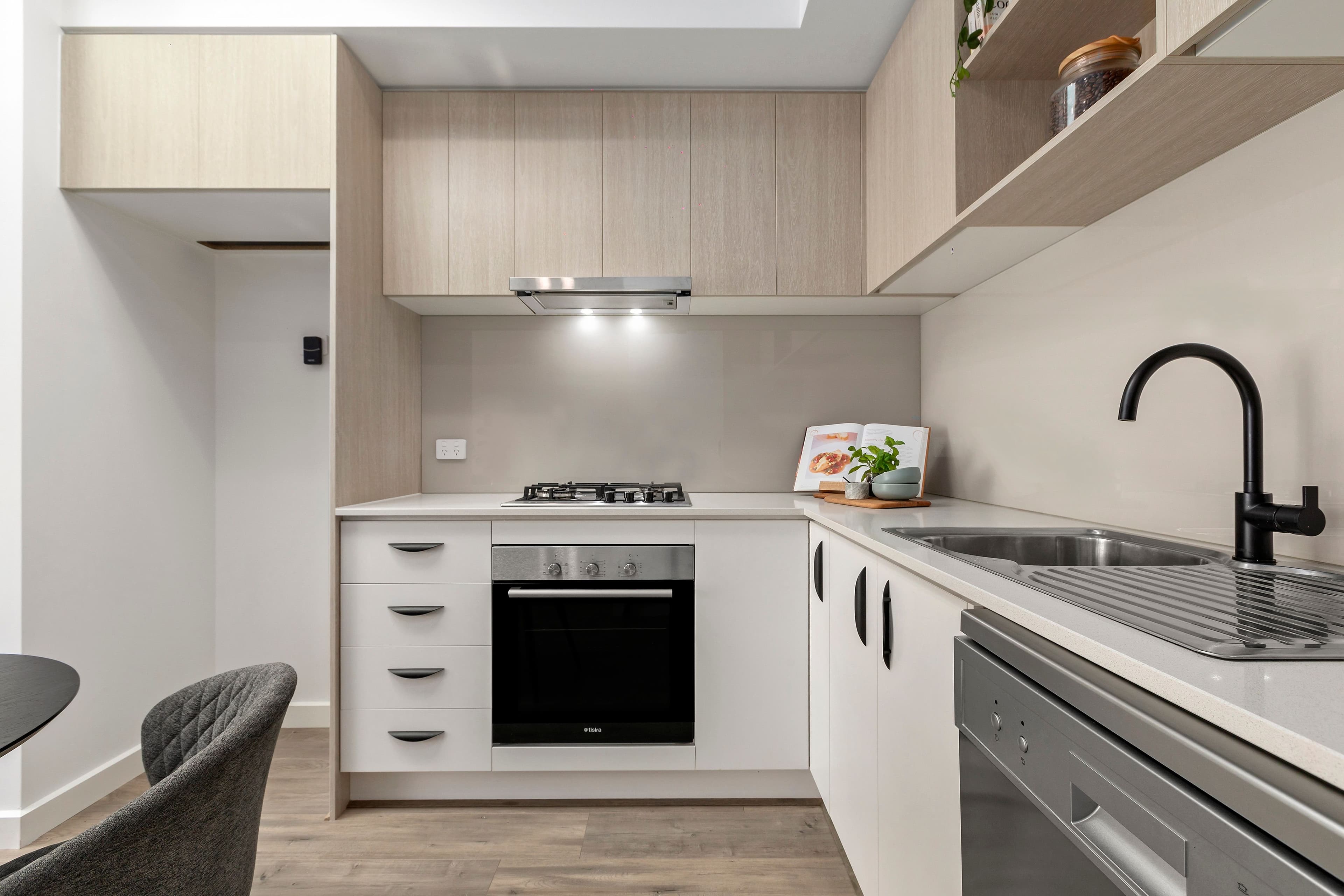 3C Thomson Street, Sunshine VIC 3020, Sunshine - Thumbnail 6