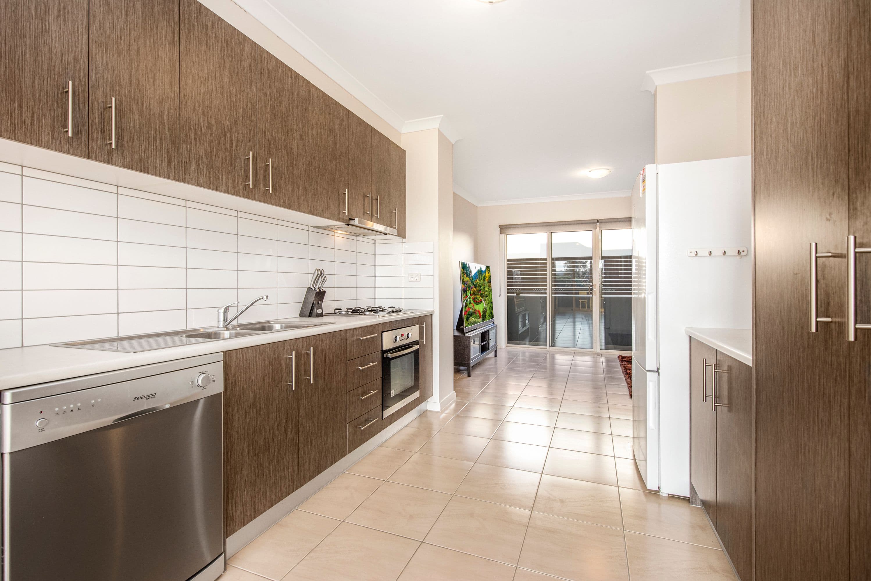 18 Annecy Lane, Pakenham VIC 3810, Pakenham - Thumbnail 3