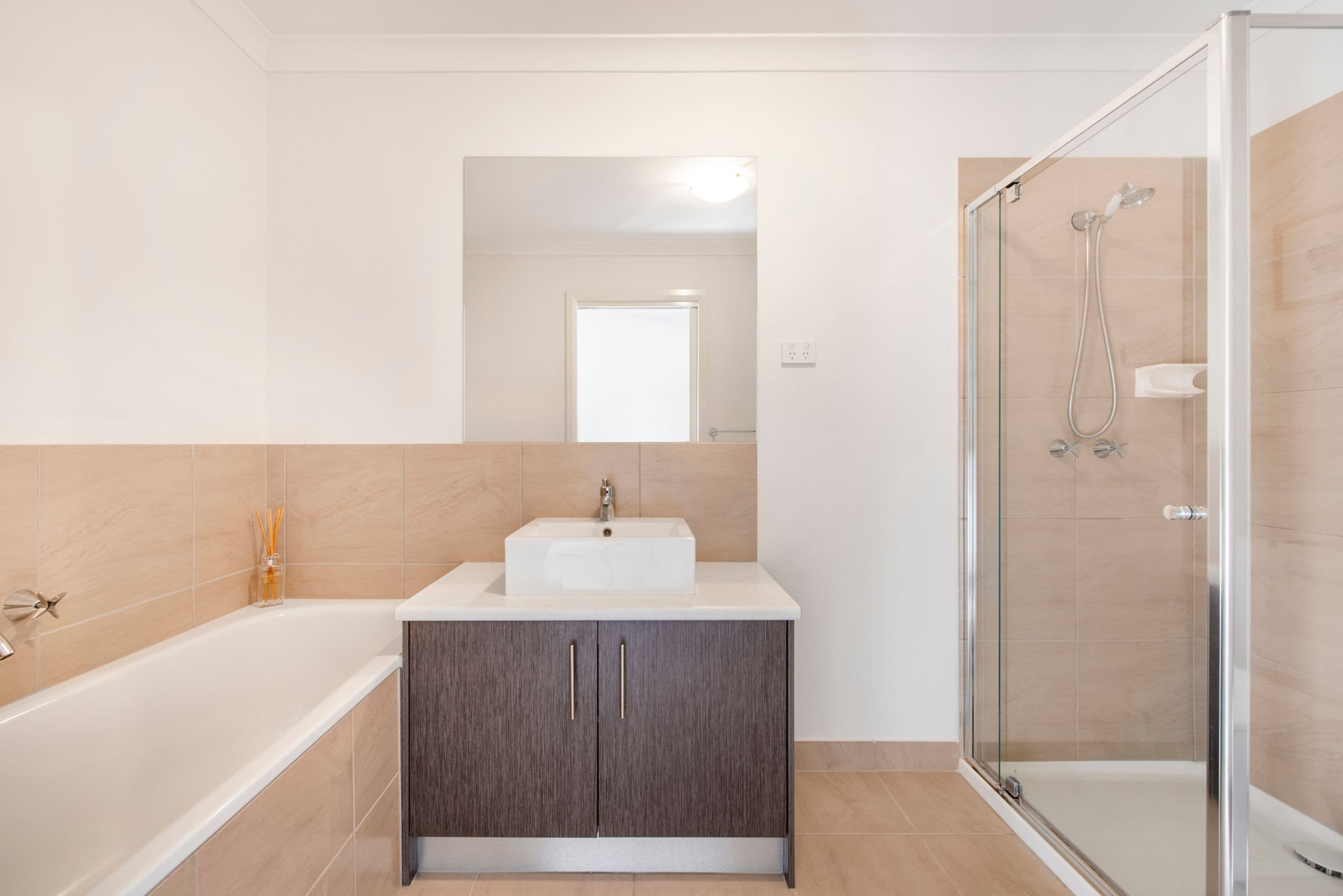 18 Annecy Lane, Pakenham VIC 3810, Pakenham - Thumbnail 8