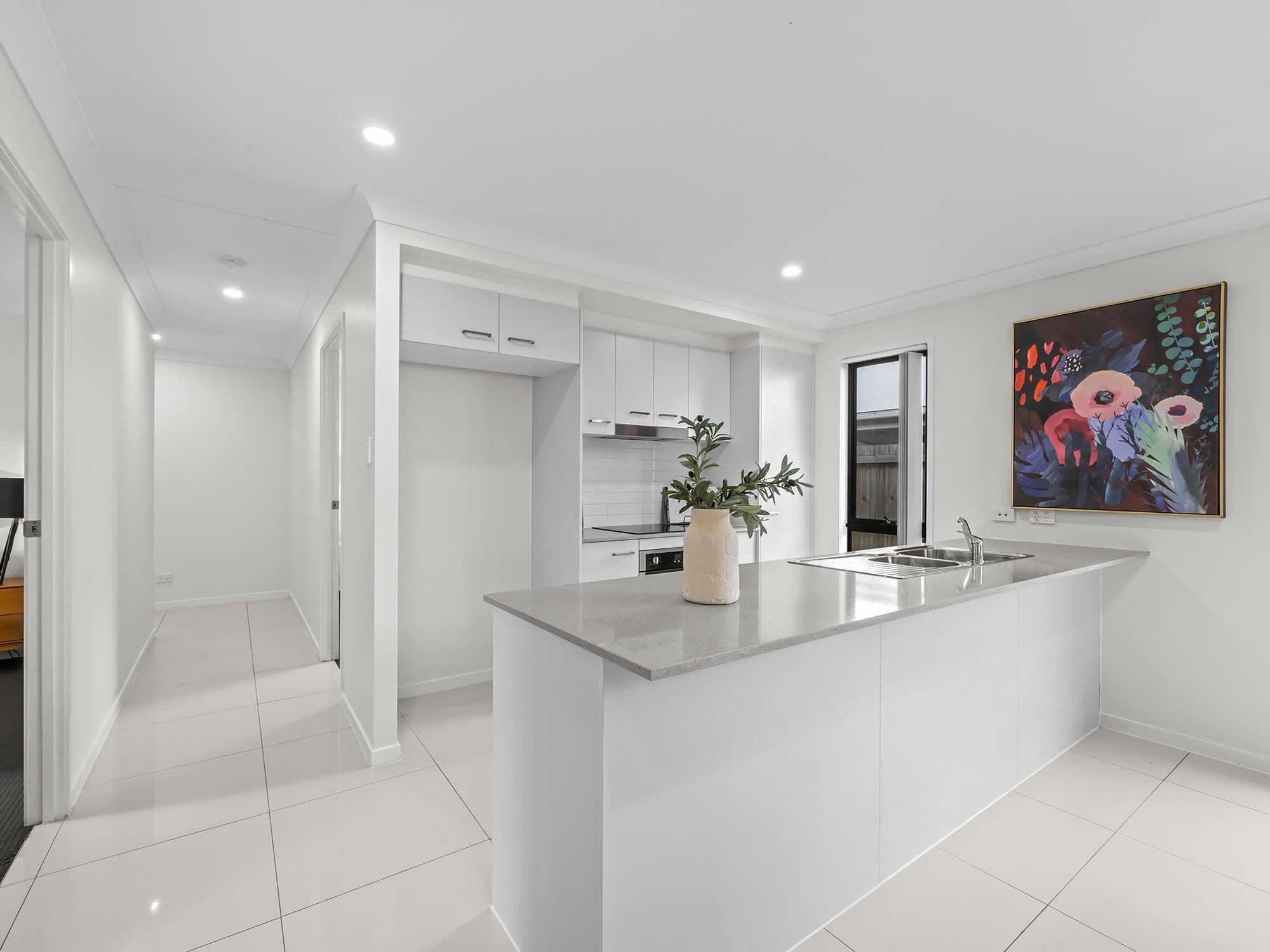 5 Cedarvale Street, South Ripley QLD 4306, South Ripley - Thumbnail 4