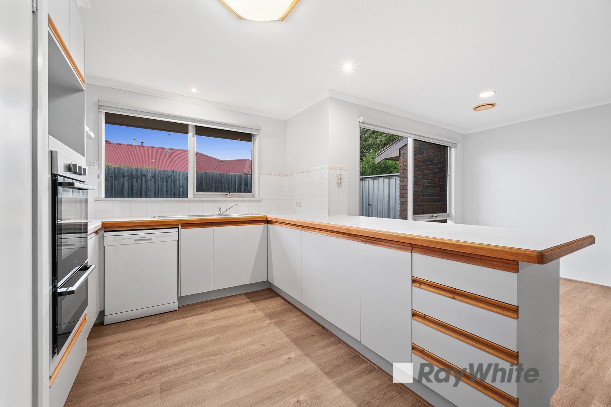 14 Katrina Close, Hallam VIC 3803, Hallam - Thumbnail 3