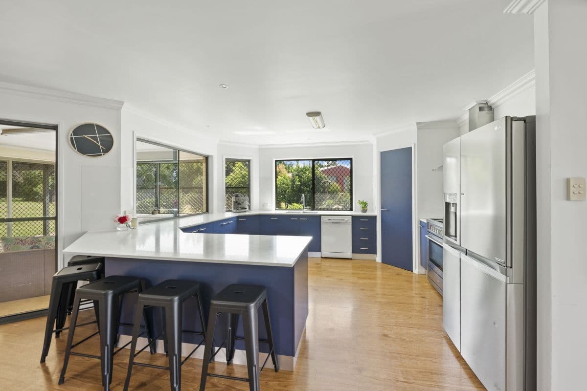 7 Bernard Court, Highfields QLD 4352, Highfields - Thumbnail 3