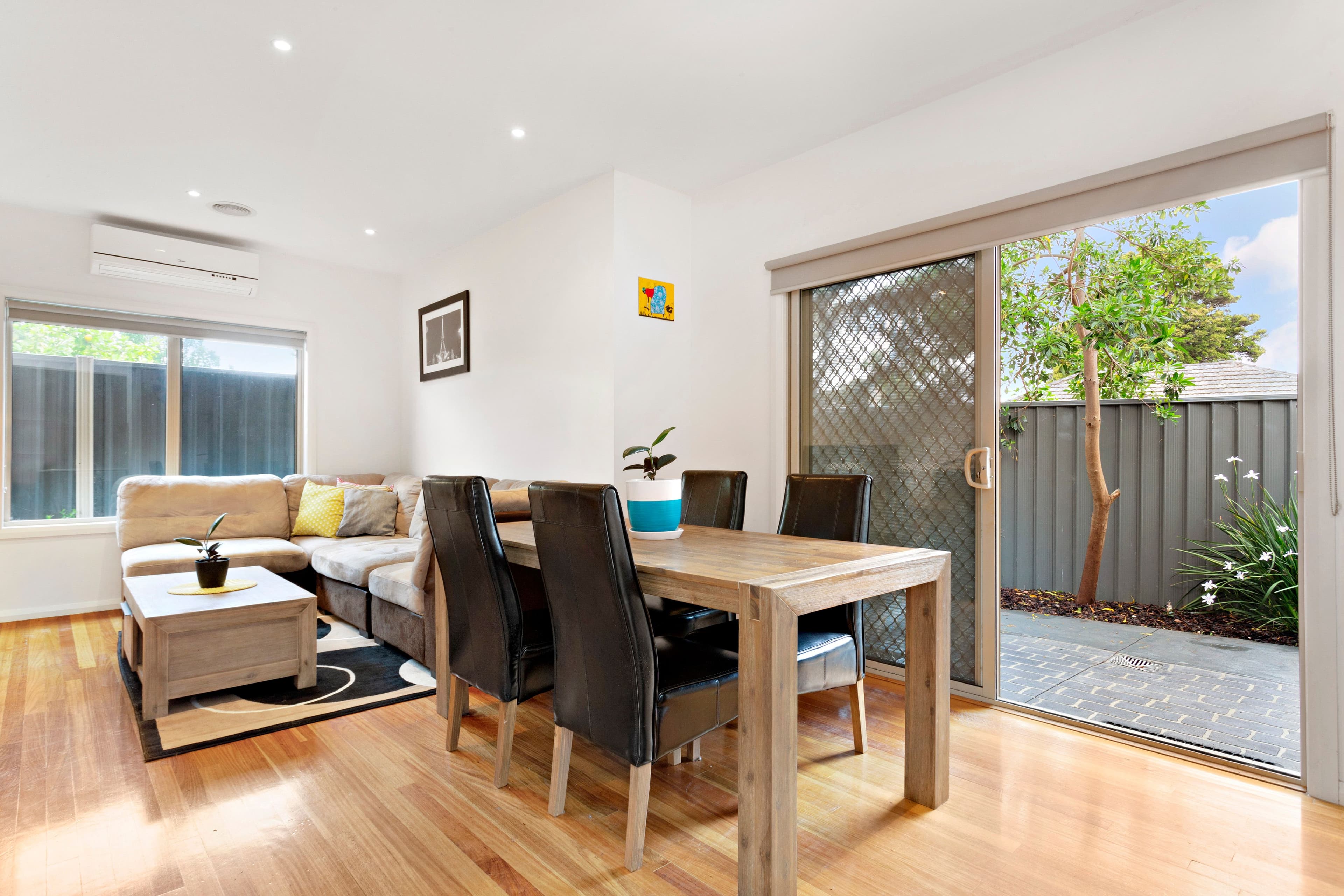 18 Prince Andrew Avenue, Lalor VIC 3075, Lalor - Thumbnail 3
