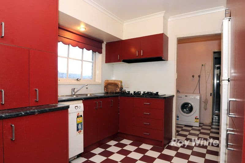4 Aisbett Avenue, WANTIRNA SOUTH VIC 3152, Wantirna South - Thumbnail 3