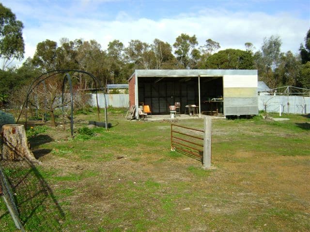 9 Brierley Street, ROCKY GULLY WA 6397, Rocky Gully - Thumbnail 2
