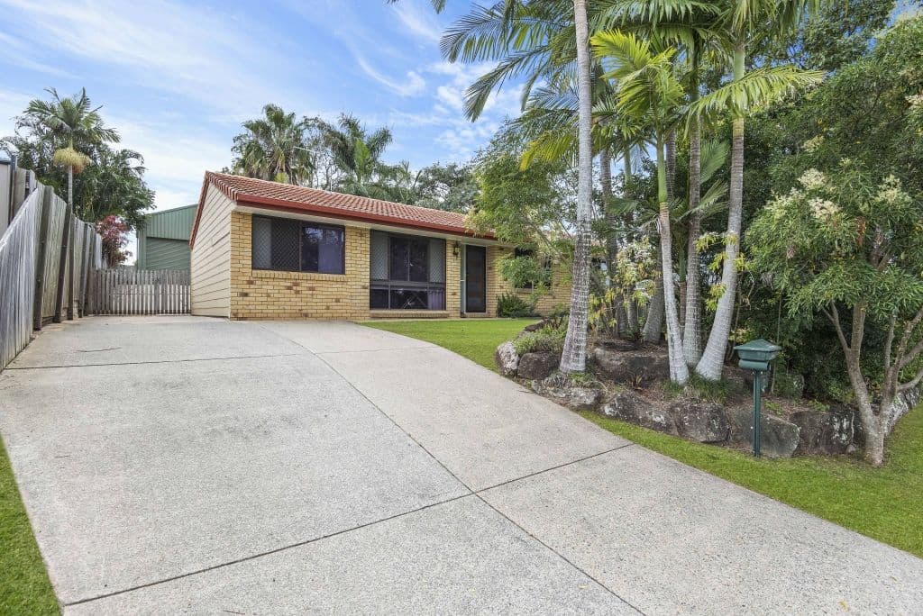 4 Bushtree Court, Burleigh Waters QLD 4220, Burleigh Waters - Thumbnail 3