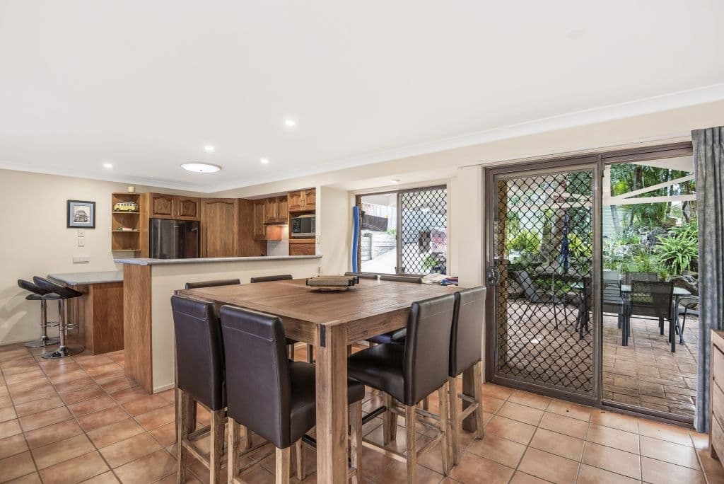 4 Bushtree Court, Burleigh Waters QLD 4220, Burleigh Waters - Thumbnail 6