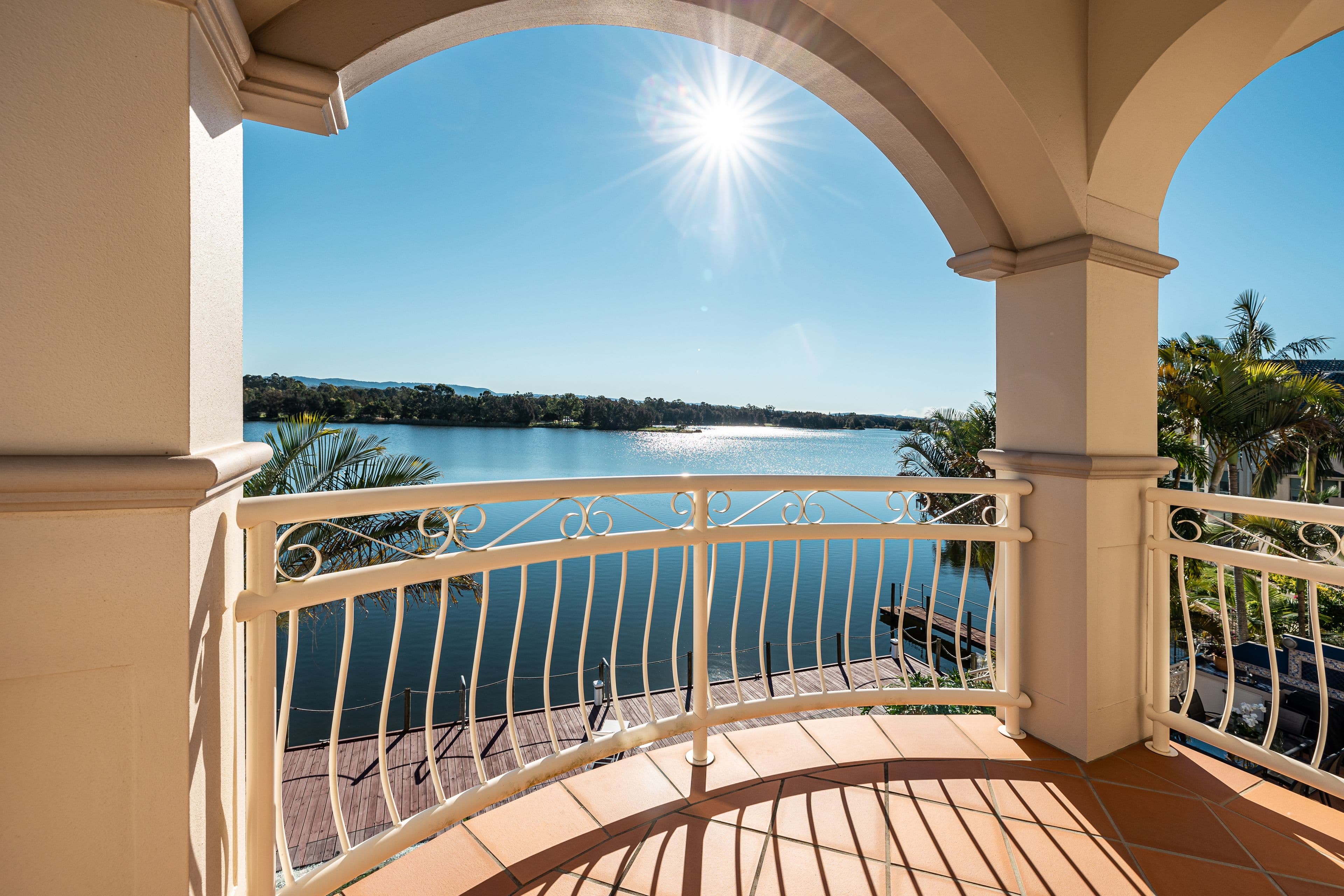 15 Istana View, Clear Island Waters QLD 4226, Clear Island Waters - Thumbnail 8