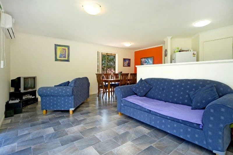 33 Maui Crescent, OXENFORD QLD 4210, Oxenford - Thumbnail 4