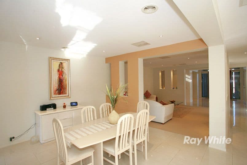 8 Emmer Green Retreat, CRANBOURNE VIC 3977, Cranbourne - Thumbnail 8