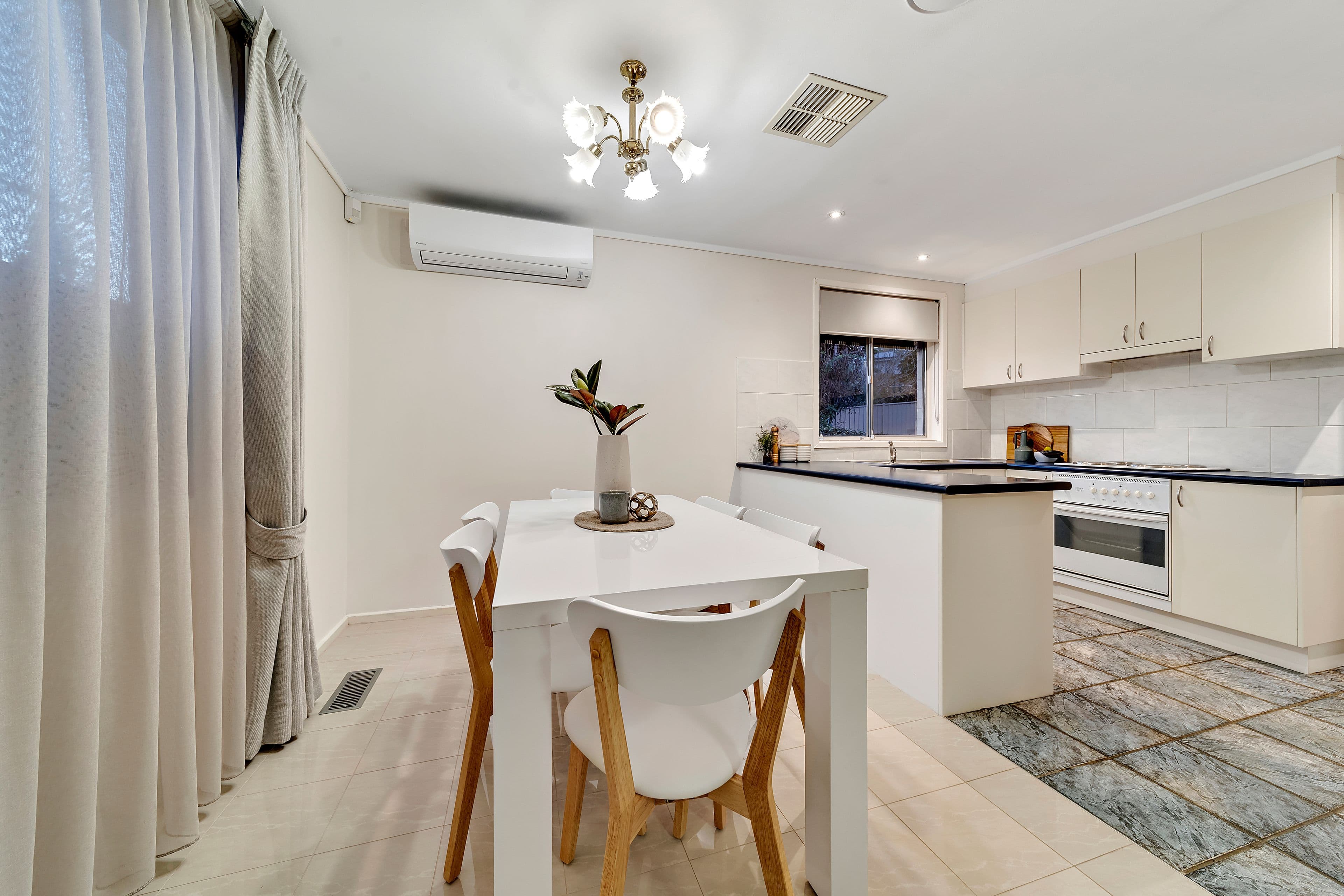 7 Treharne Place, Melba ACT 2615, Melba - Thumbnail 4
