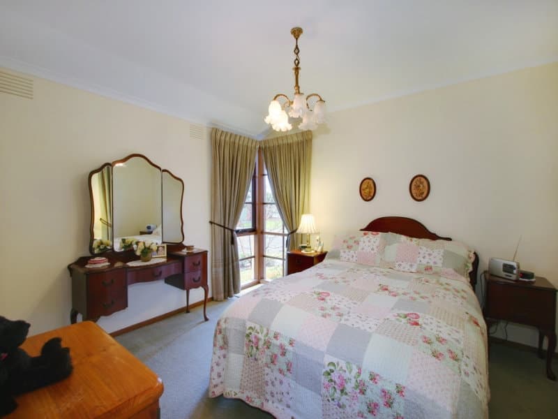 11 Sandleford Place, Dingley Village, Dingley Village - Thumbnail 3