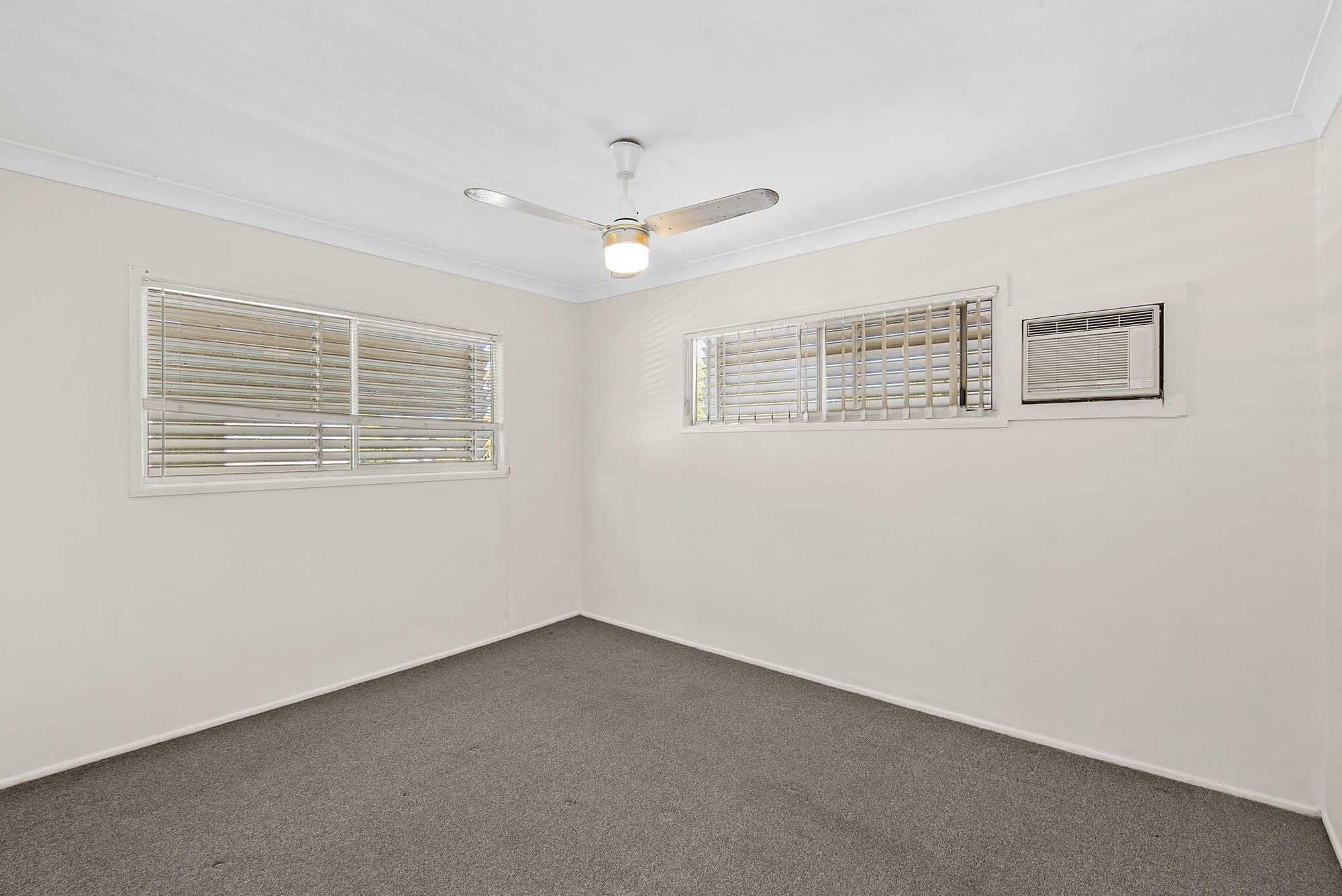 27 Spring Street, Deception Bay QLD 4508, Deception Bay - Thumbnail 5