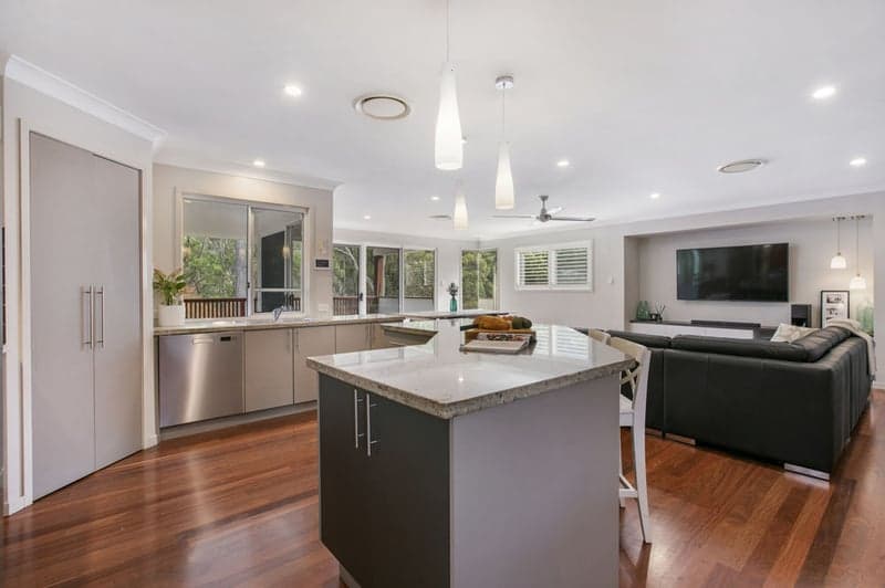 21 Talisman Court, Eatons Hill - Thumbnail 6