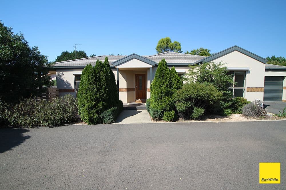 100 Molonglo Street, Bungendore - Image 1