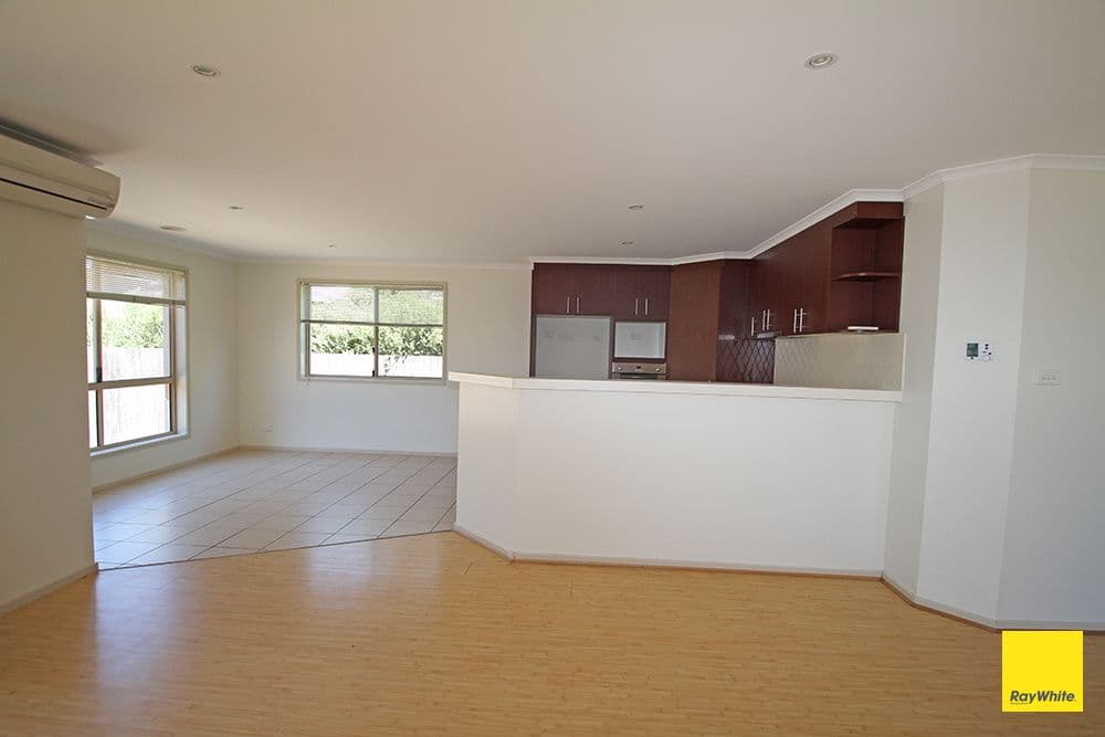100 Molonglo Street, Bungendore - Thumbnail 6