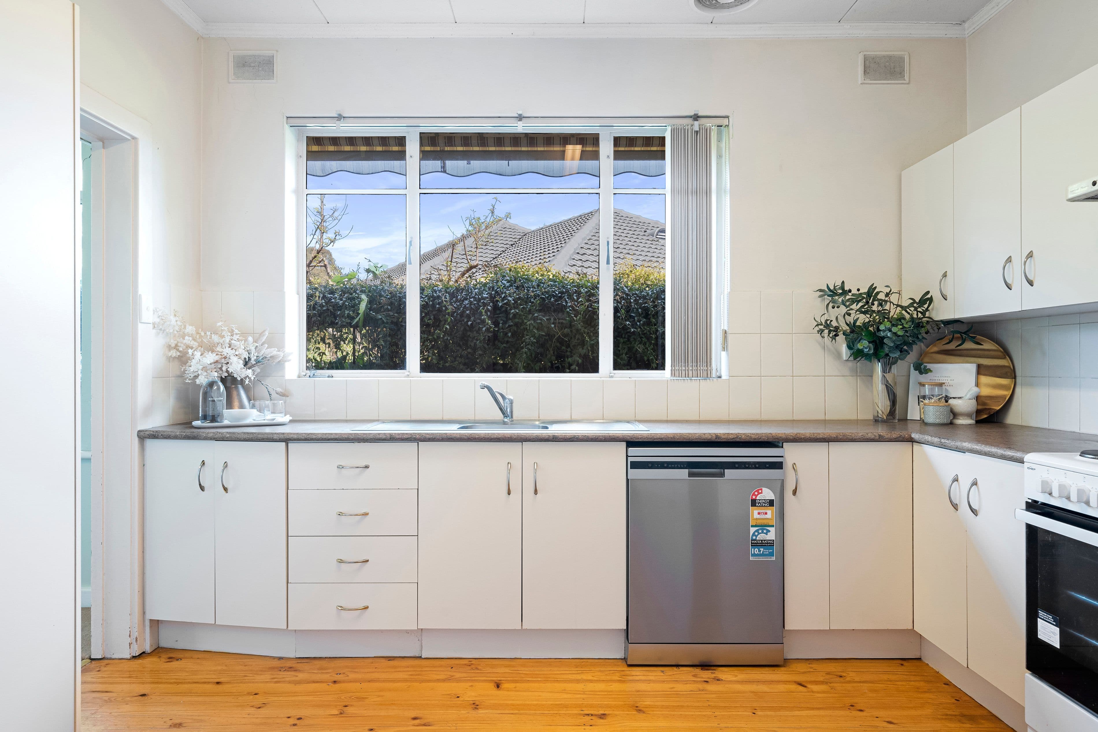 37 Minchinbury Terrace, Marion SA 5043, Marion - Thumbnail 4