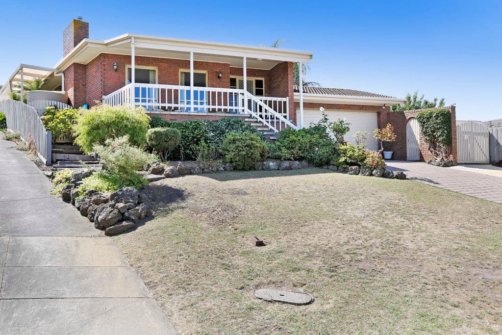 14 Huntly Close, Highton VIC 3216, Highton - Image 1
