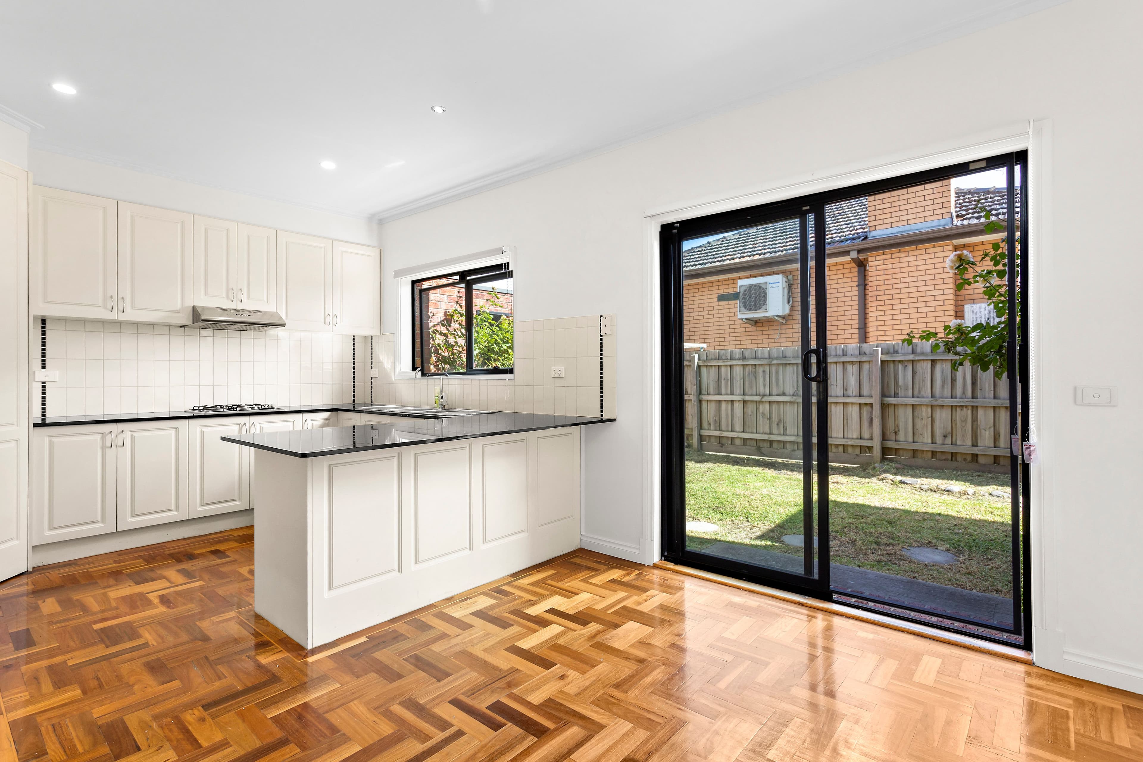 69 Clayton Road, Oakleigh East VIC 3166, Oakleigh East - Thumbnail 6