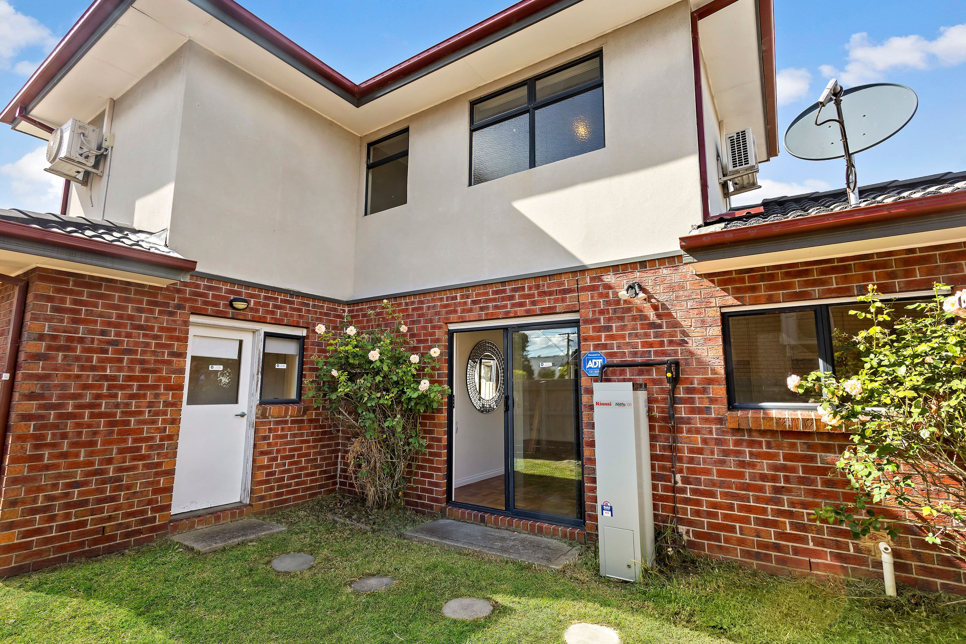 69 Clayton Road, Oakleigh East VIC 3166, Oakleigh East - Thumbnail 8