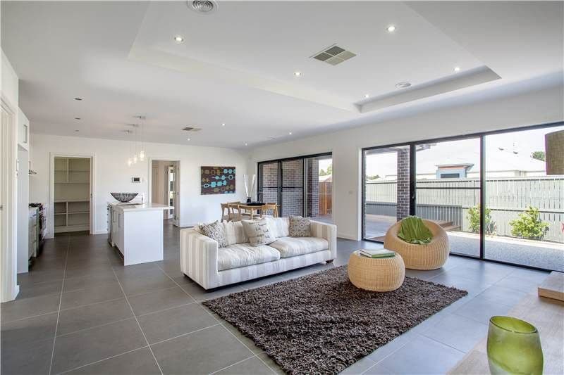 57 Buckingham Street, LARA VIC 3212, Lara - Thumbnail 2