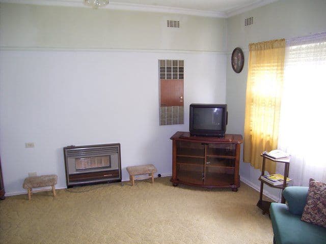 441 Kokoda Street, NORTH ALBURY NSW 2640, North Albury - Thumbnail 4