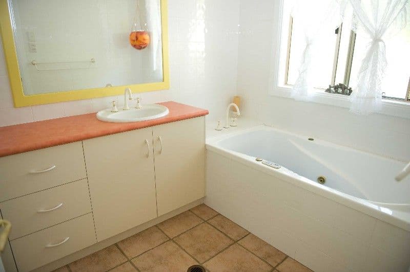 6 Skudutis Place, DOLPHIN HEADS QLD 4740, Dolphin Heads - Thumbnail 7