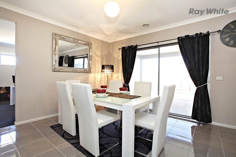 3 Coolum Street, POINT COOK VIC 3030, Point Cook - Thumbnail 8
