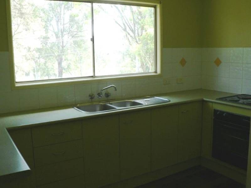 3 Queen Street, BLACKSTONE QLD 4304, Blackstone - Thumbnail 3