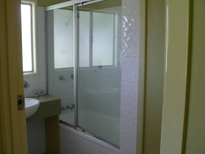 3 Queen Street, BLACKSTONE QLD 4304, Blackstone - Thumbnail 4