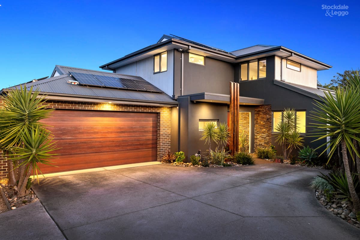 25a Shakespeare Avenue, Mooroolbark VIC 3138, Mooroolbark - Image 1