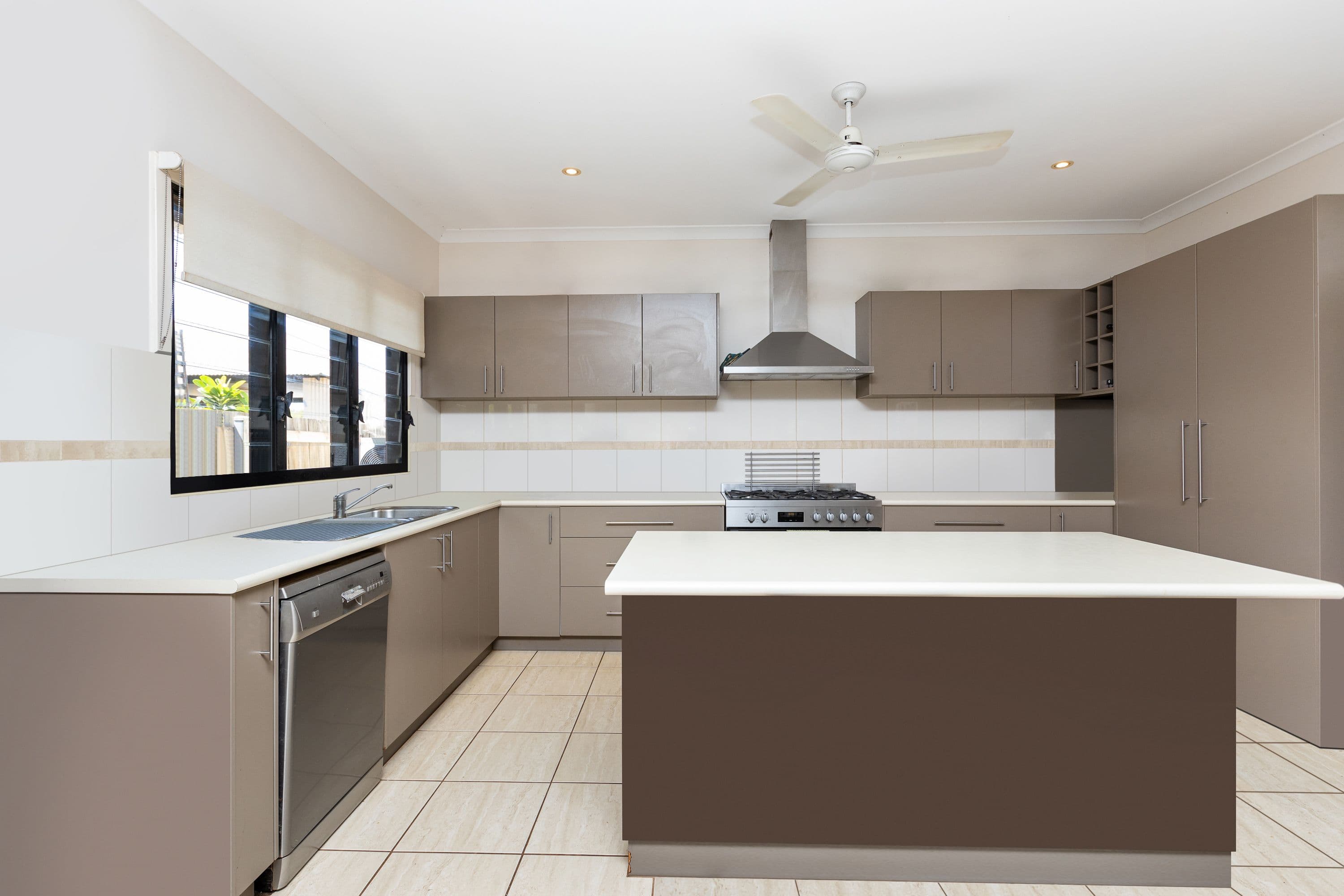46 Banu Avenue, Cable Beach WA 6726, Cable Beach - Thumbnail 2