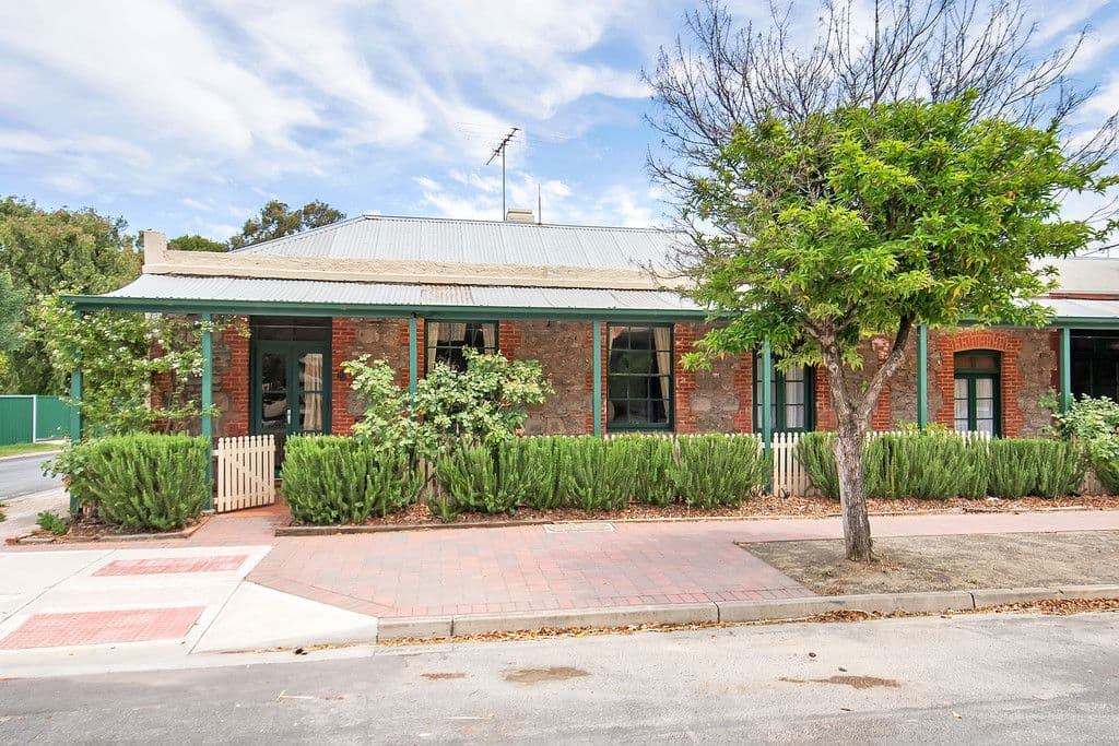 10 Murray Street, Greenock SA 5360, Greenock - Thumbnail 2
