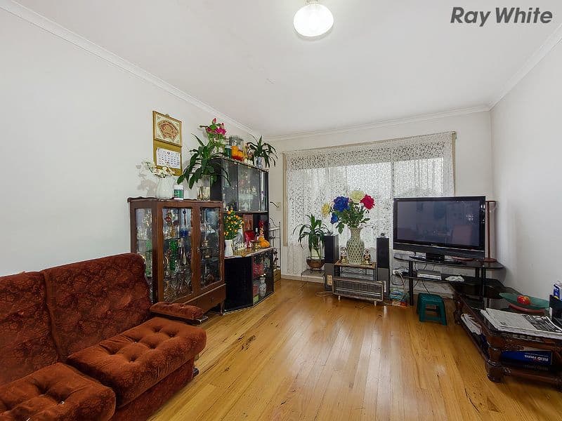 124 Main Road East, St Albans VIC 3021, St Albans - Thumbnail 2