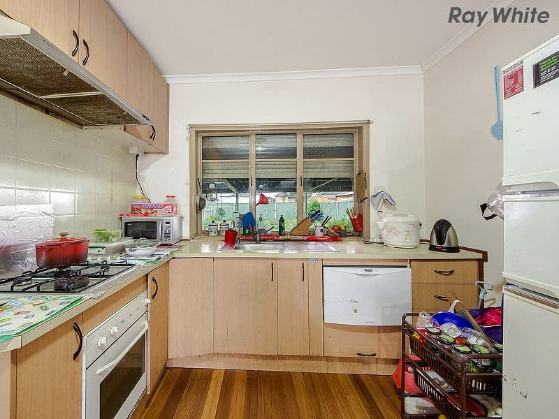 124 Main Road East, St Albans VIC 3021, St Albans - Thumbnail 3