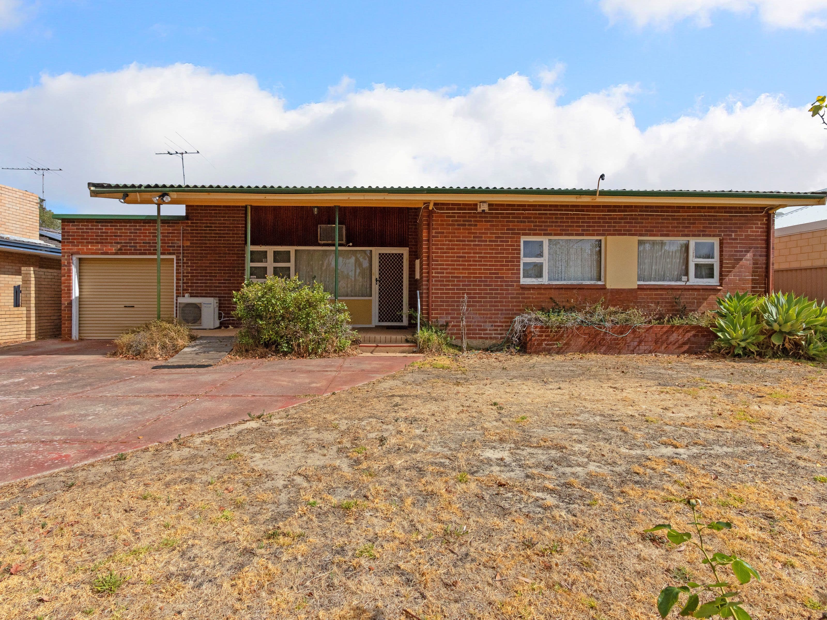 19 Windfield Road, Melville WA 6156, Melville - Thumbnail 4