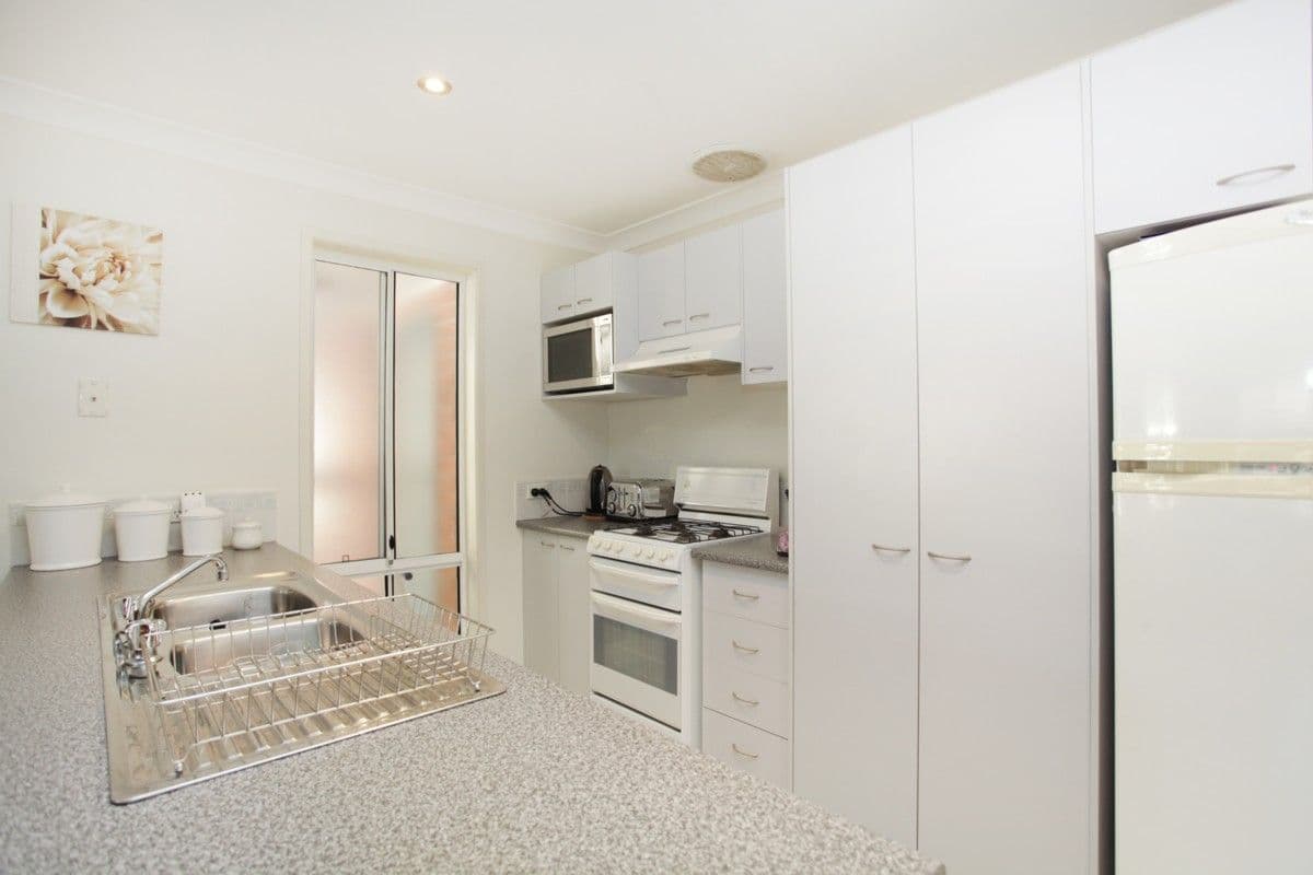 1 Carex Close, GLENMORE PARK NSW 2745, Glenmore Park - Thumbnail 3