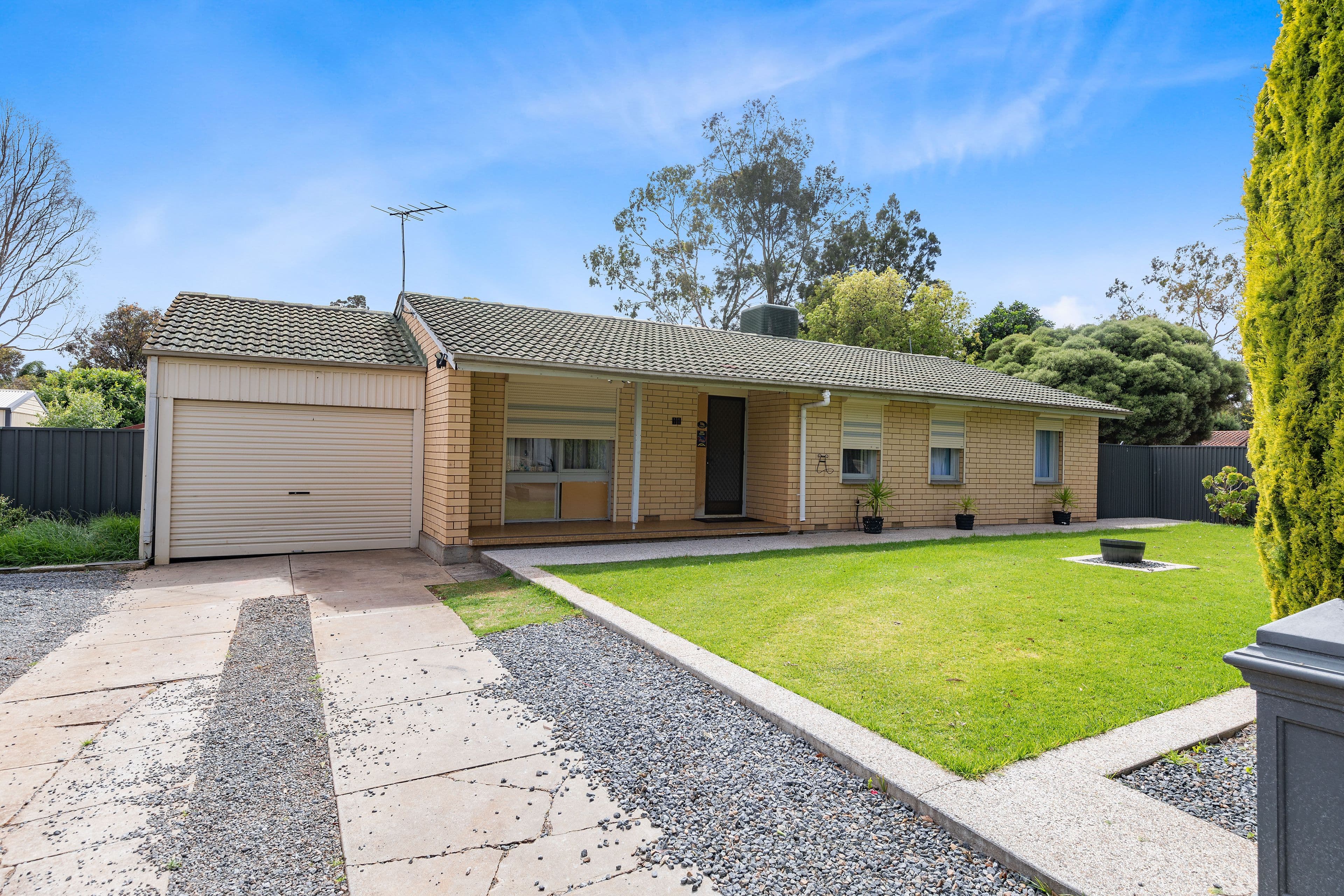 11 Nyenna Court, Munno Para SA 5115, Munno Para - Image 1