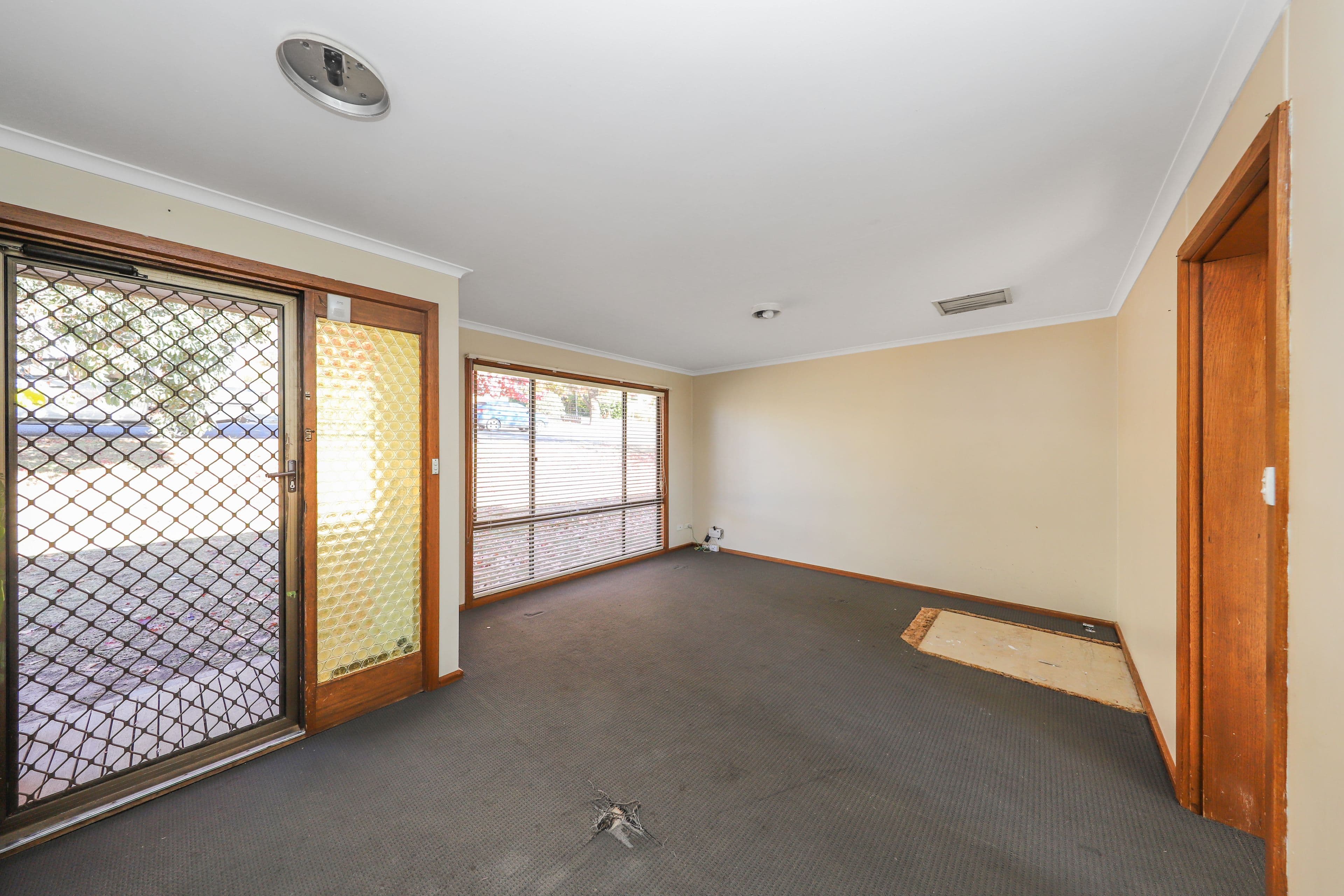 1 Birch Street, Batlow NSW 2730, Batlow - Thumbnail 2