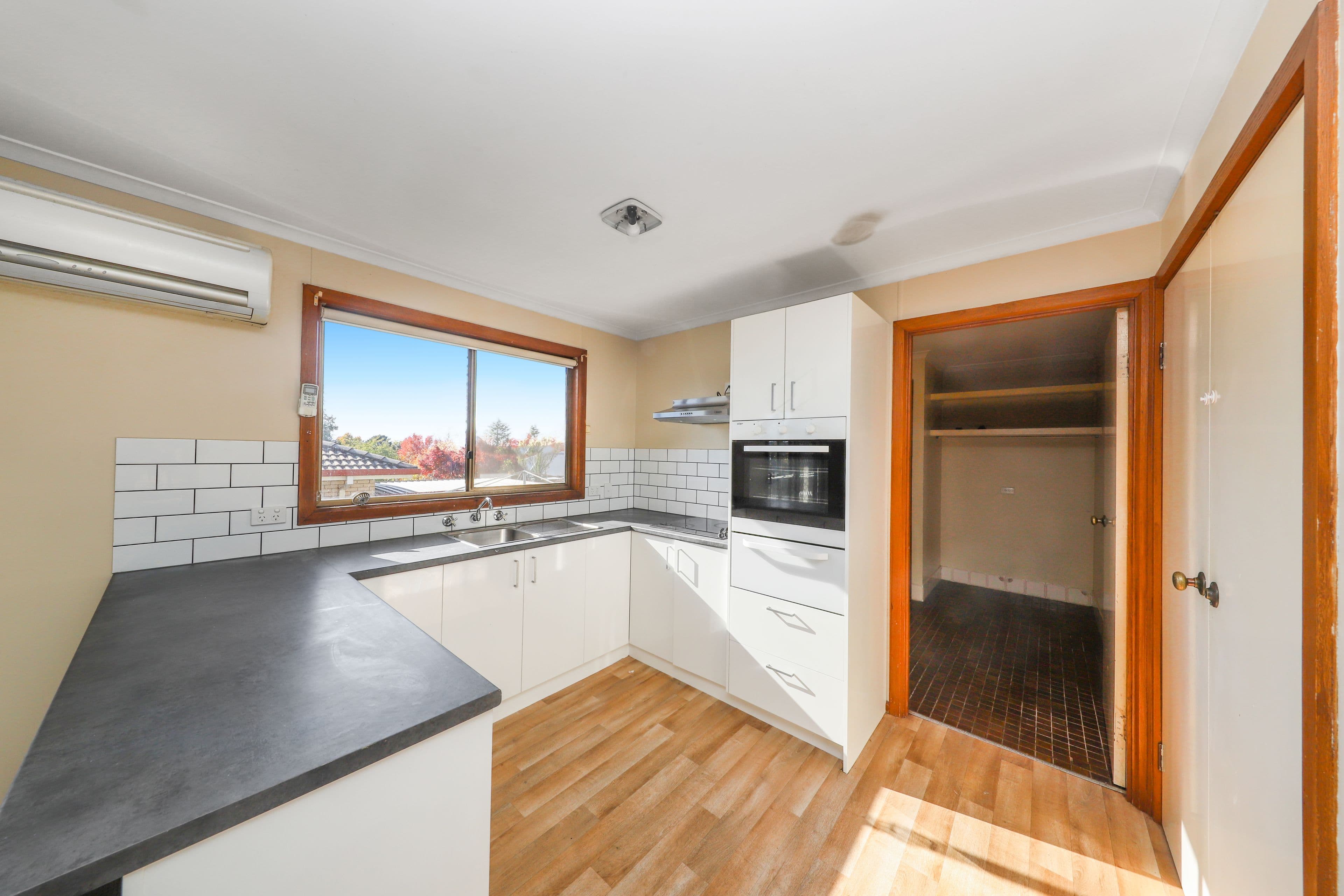 1 Birch Street, Batlow NSW 2730, Batlow - Thumbnail 3