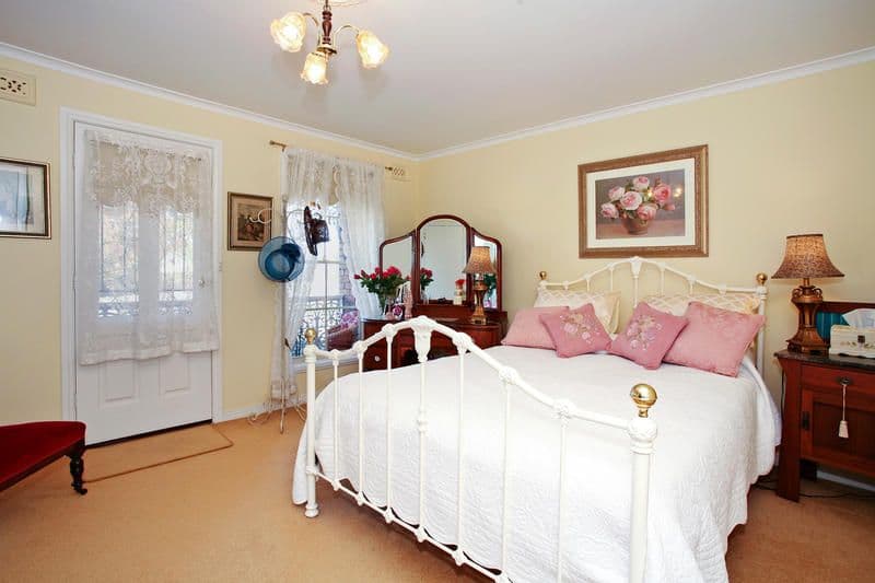 37 Glengate Street, HAMLYN HEIGHTS VIC 3215, Hamlyn Heights - Thumbnail 6