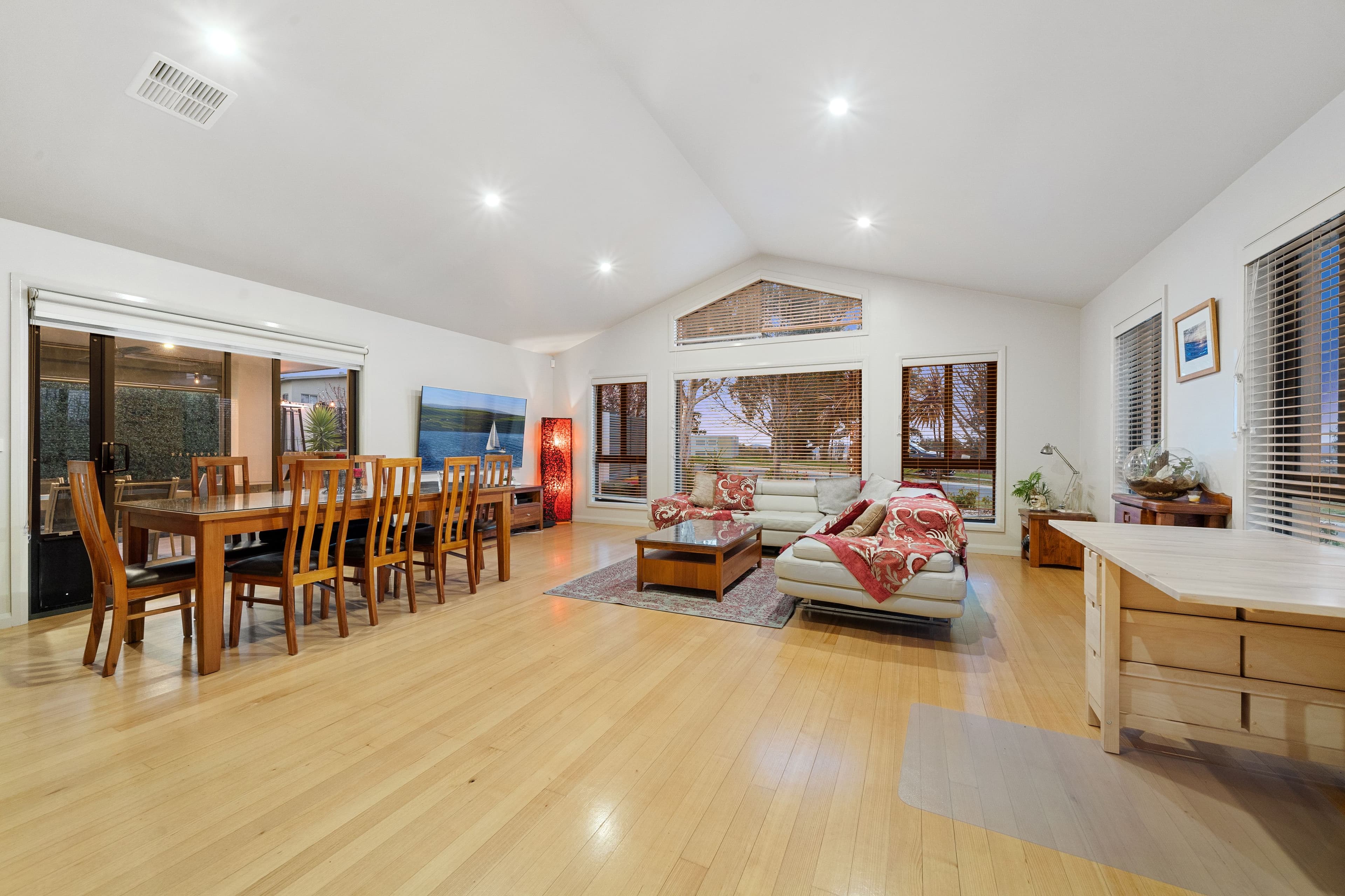 5 Balcombe Street, Jerrabomberra NSW 2619, Jerrabomberra - Thumbnail 5