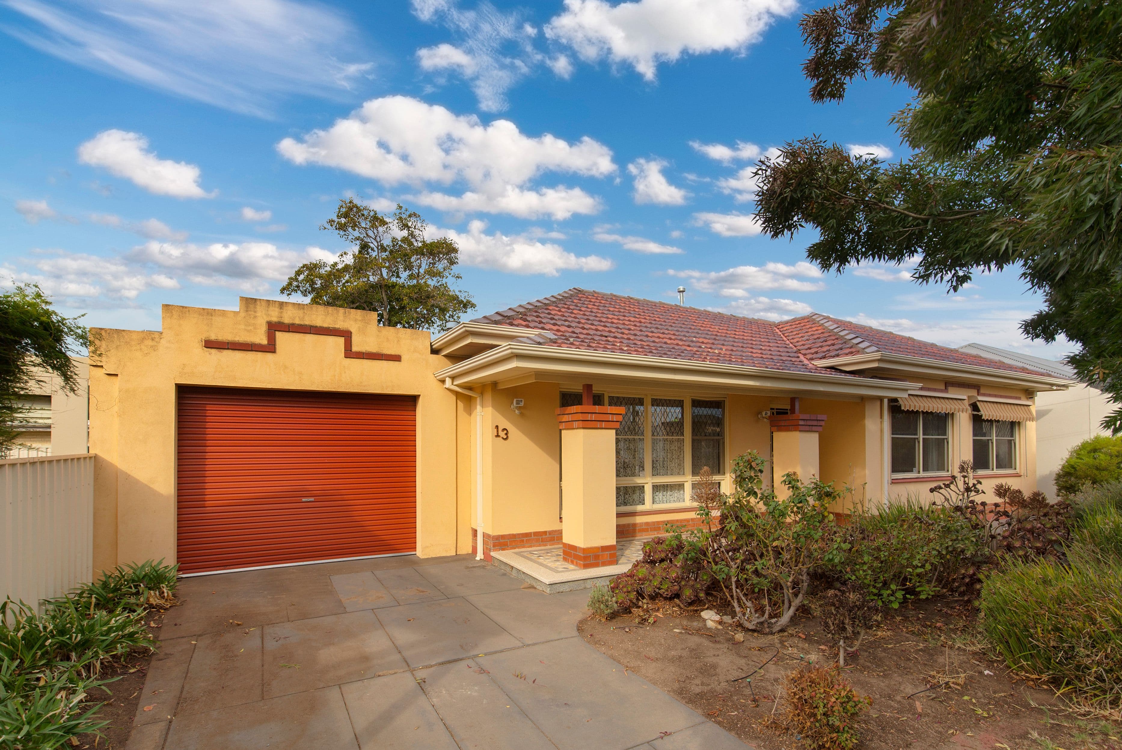 13 Filmer Avenue, Glengowrie SA 5044, Glengowrie - Thumbnail 2