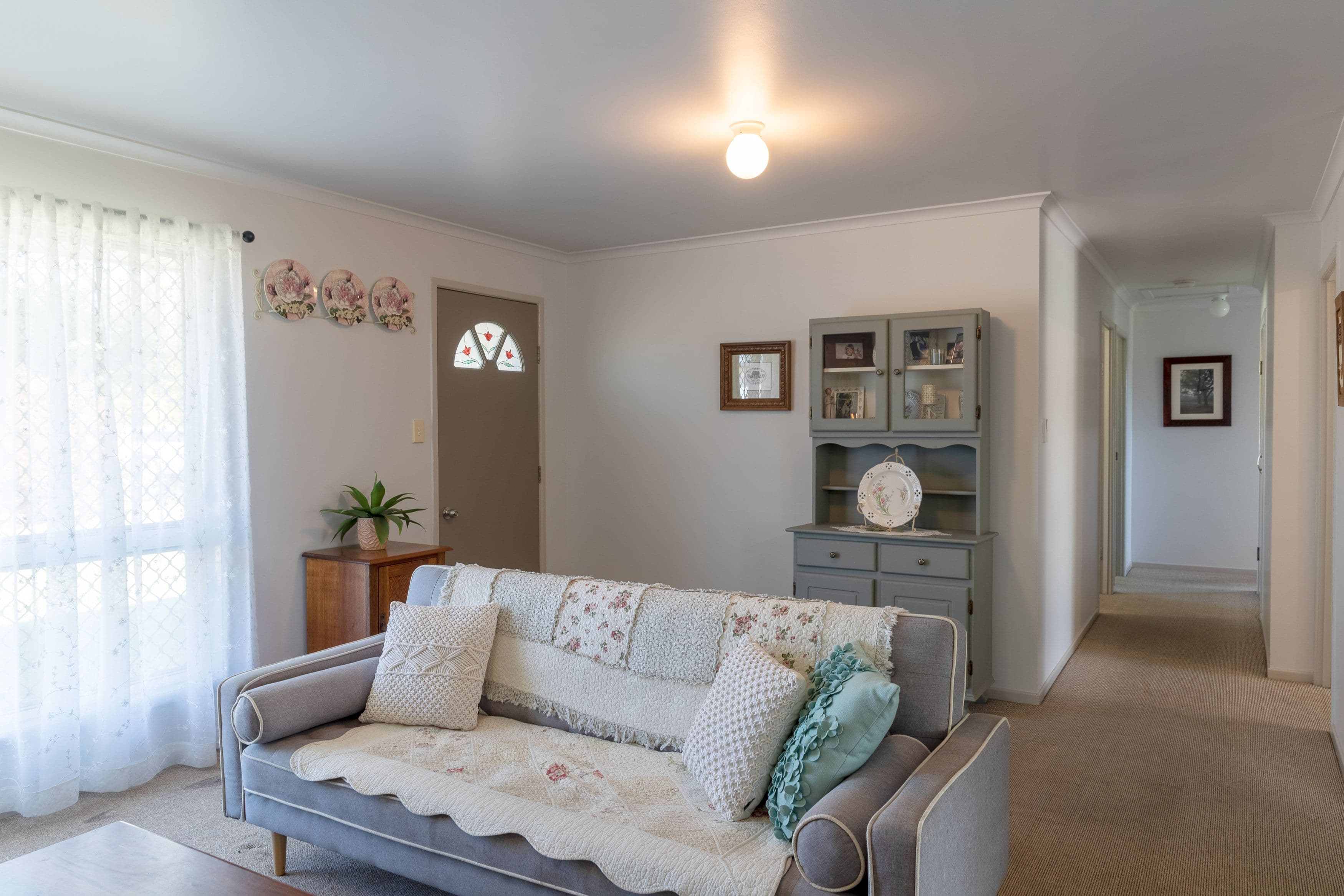 2 Barbara Court, Emerald QLD 4720, Emerald - Thumbnail 5