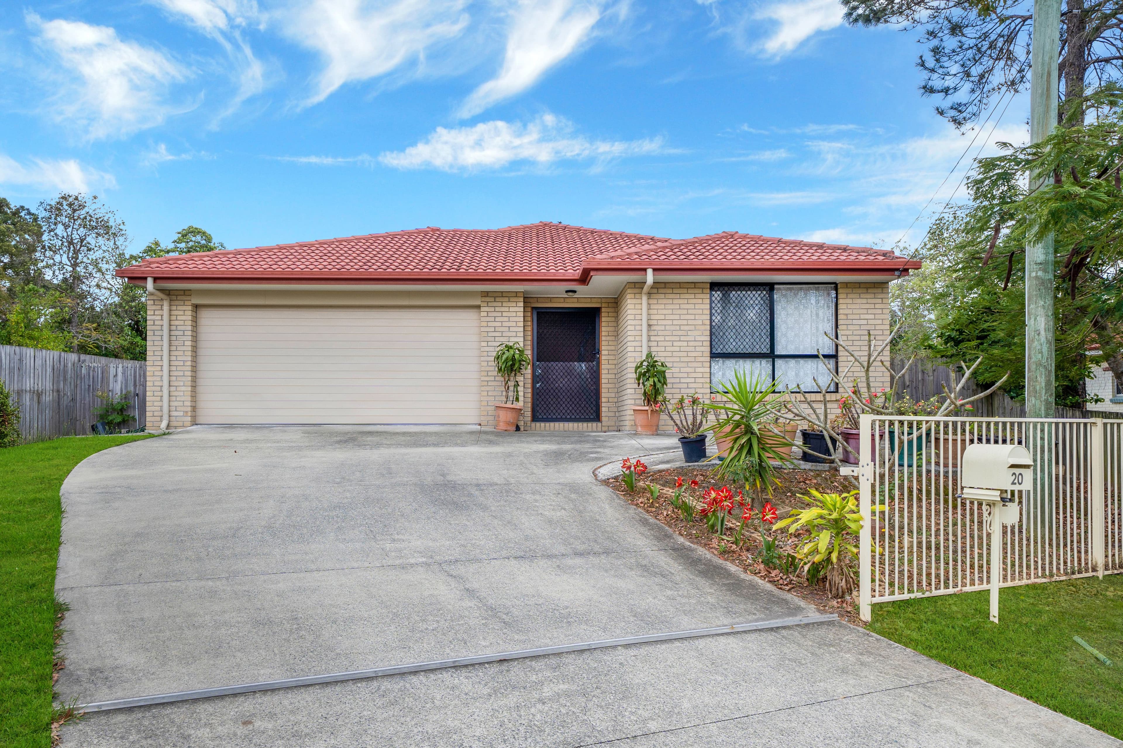 20 Bruce Crescent, Loganlea QLD 4131, Loganlea - Image 1