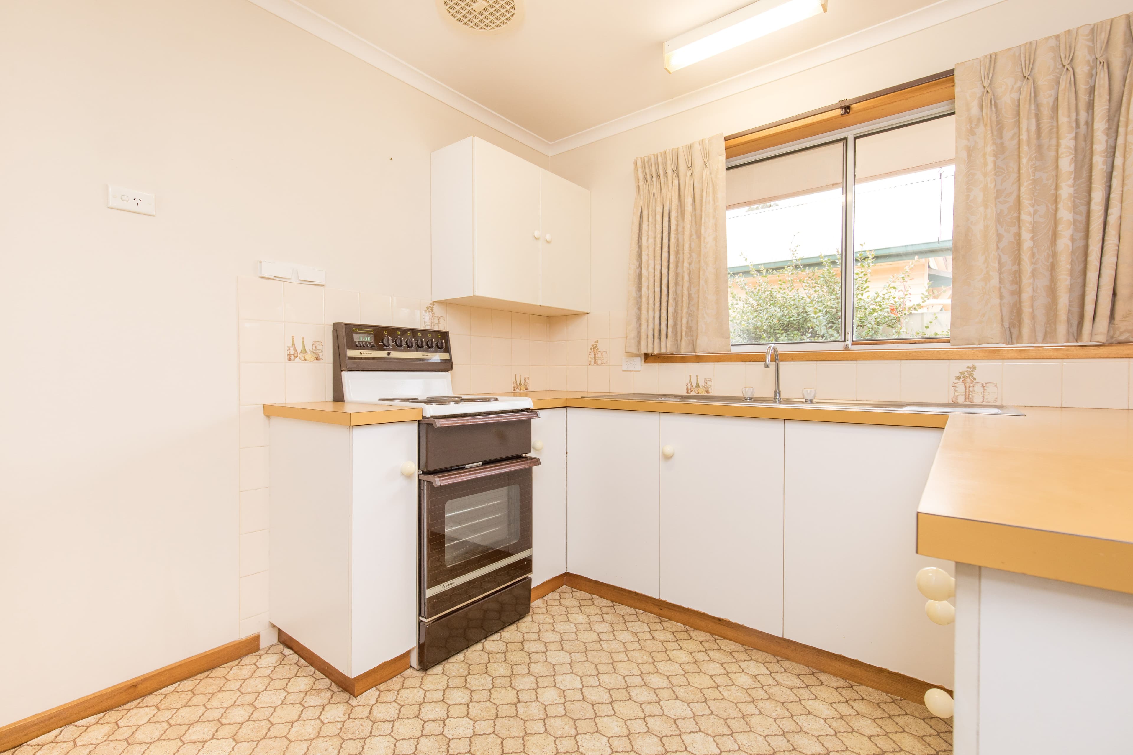 62 Thirteenth Street, Mildura VIC 3500, Mildura - Thumbnail 8
